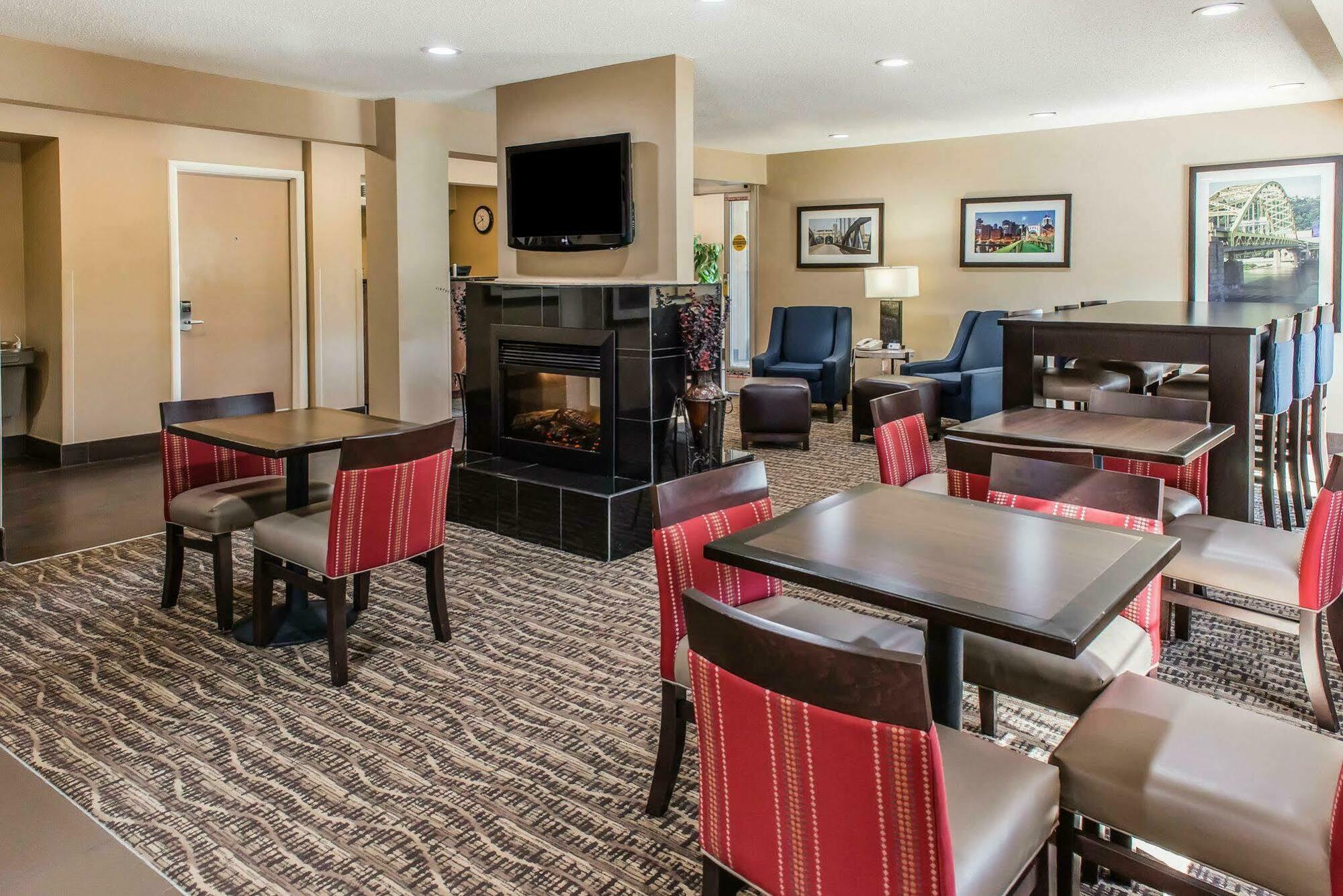 Comfort Inn Belle Vernon Exterior foto